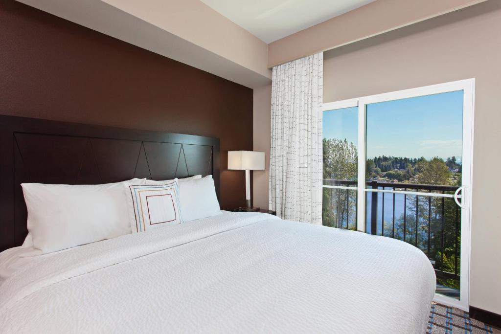 The Best Hotels Near SeaTac Airport with Free Parking and Shuttle BWAB The Best Hotels Near SeaTac Airport with Free Parking and Shuttle BWAB